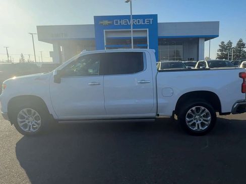 Used 2022 Chevrolet Silverado 1500 LTZ w/ LTZ Premium Package image 4