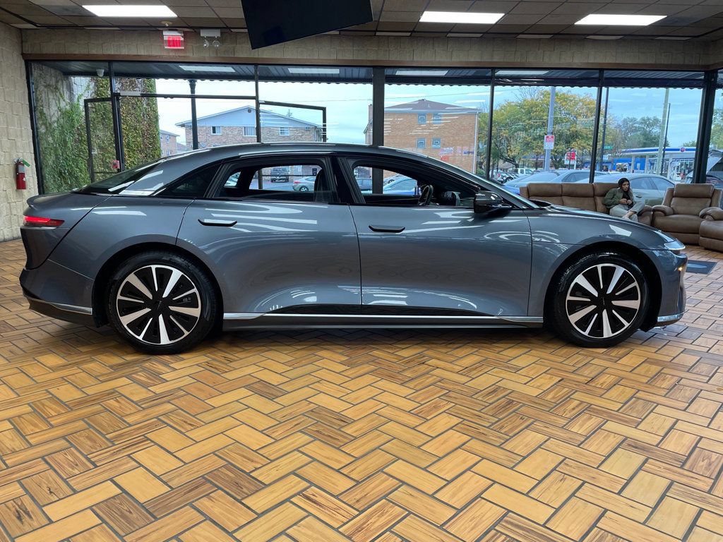 Used 2024 Lucid Air Pure RWD image 6