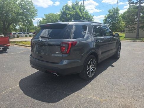 Used 2017 Ford Explorer Sport AWD/4WD image 9