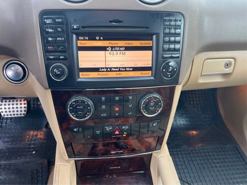 Used 2011 Mercedes-Benz ML 350 4MATIC image 16