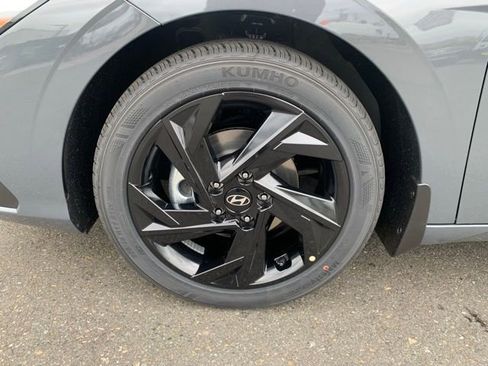 New 2026 Hyundai Elantra Sport FWD image 9