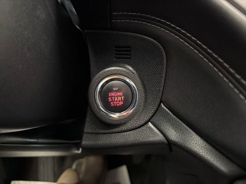 Used 2020 Subaru Outback Premium image 21