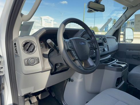 New 2026 Ford E-350 and Econoline 350 Super Duty w/ Power Equipment Group RWD image 16