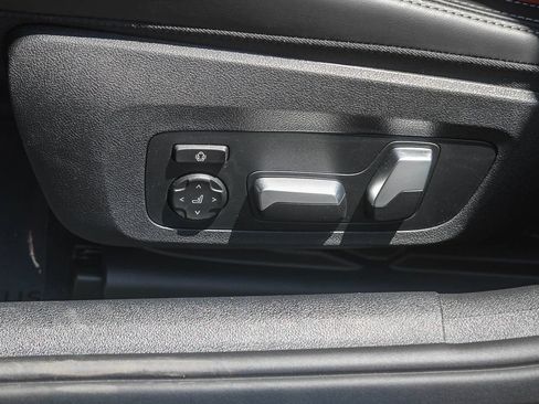 Used 2026 BMW 840i xDrive AWD/4WD image 18