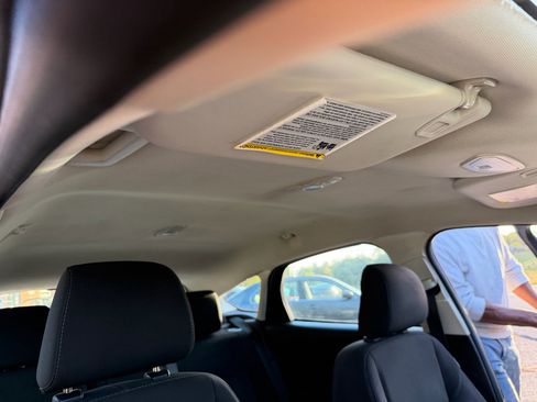 Used 2018 Ford Focus SE image 22