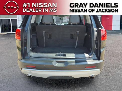 Used 2018 GMC Acadia SLT FWD image 8
