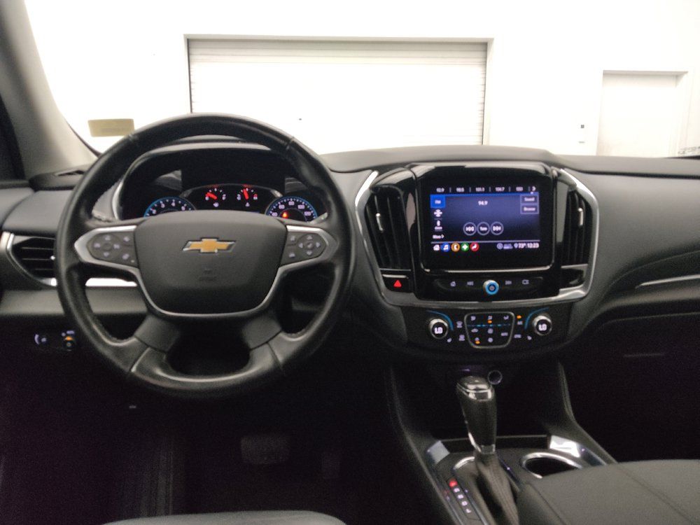 Used 2020 Chevrolet Traverse LT w/ Driver Confidence II Package AWD/4WD image 22