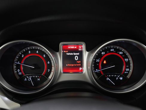 Used 2020 Dodge Journey SE FWD image 24