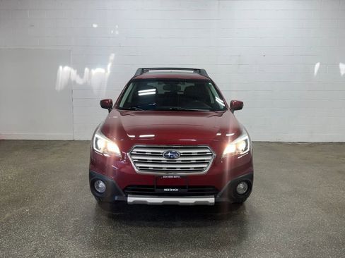 Used 2016 Subaru Outback 2.5i Limited AWD/4WD image 8