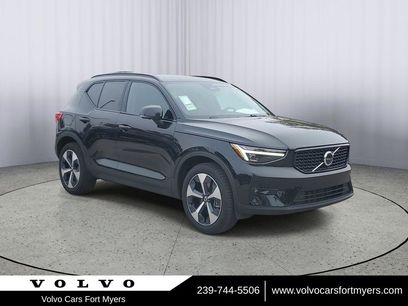 Certified 2026 Volvo XC40 B4 Plus w/ Protection Package Premier