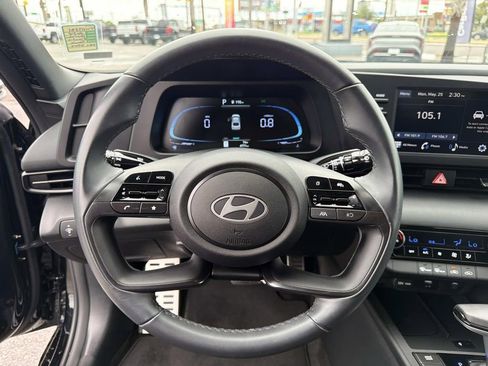 Used 2026 Hyundai Elantra Sport FWD image 22