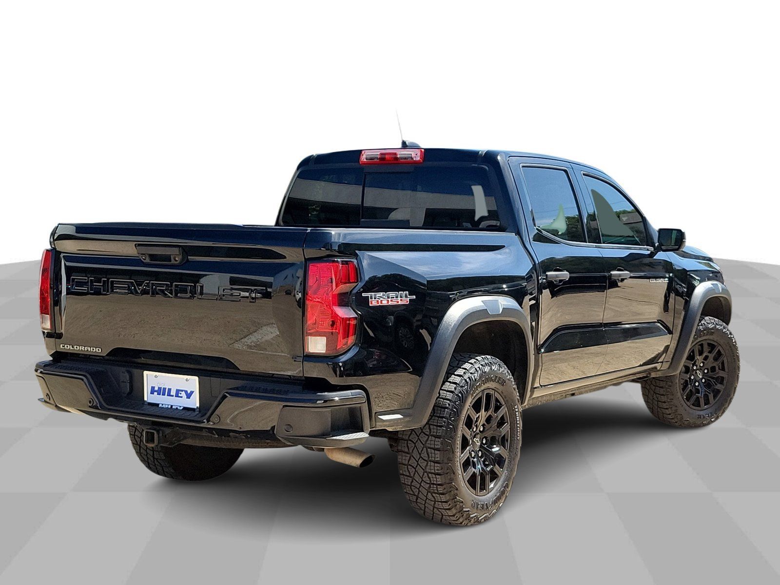 Used 2025 Chevrolet Colorado Trail Boss AWD/4WD image 8