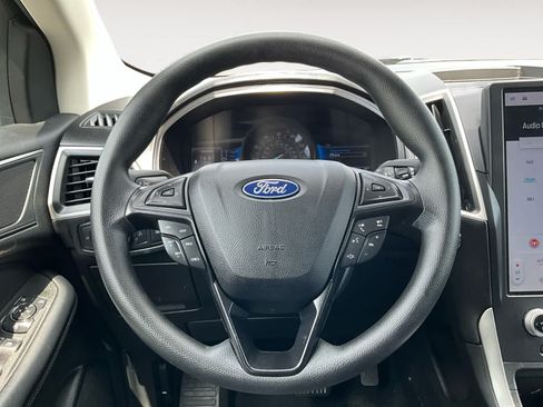 Used 2022 Ford Edge SE w/ Black Appearance Package AWD/4WD image 14