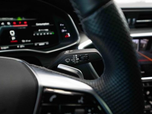 Used 2022 Audi S6 Prestige image 14