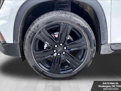 Used 2026 GMC Acadia Elevation w/ Black Edition FWD image 35