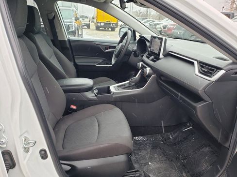 Used 2023 Toyota RAV4 XLE image 27