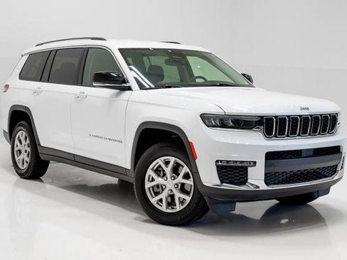 Certified 2023 Jeep Grand Cherokee L Limited w/ Trailer Tow Group (B) AWD/4WD image 6