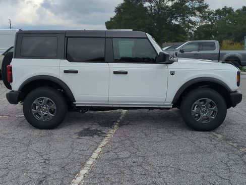 New 2025 Ford Bronco Big Bend image 2
