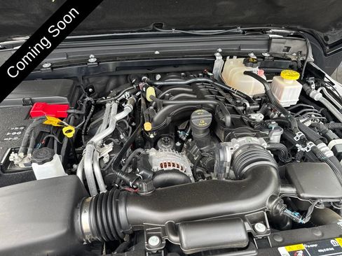 Used 2023 Jeep Gladiator Rubicon w/ LED Lighting Group AWD/4WD image 25