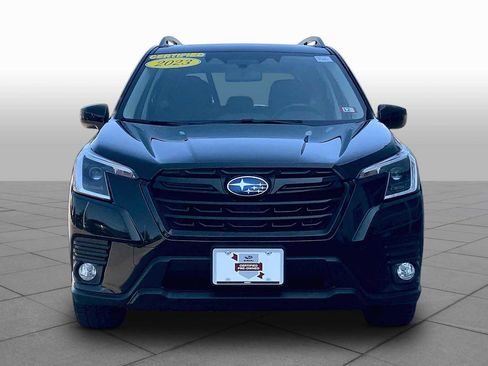 Certified 2023 Subaru Forester Premium AWD/4WD image 3