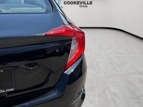 Used 2018 Honda Civic EX image 6