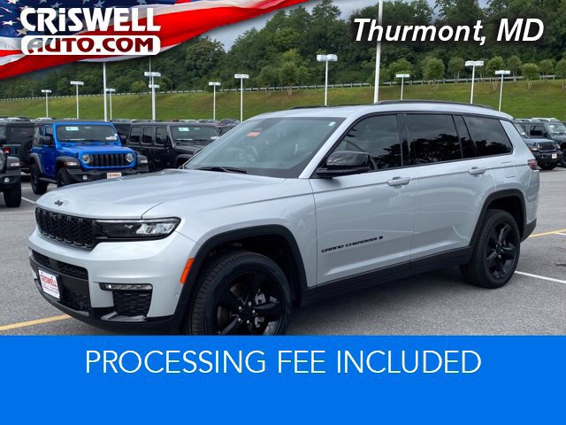 Used 2025 Jeep Grand Cherokee L Limited w/ Luxury Tech Group II AWD/4WD image 1