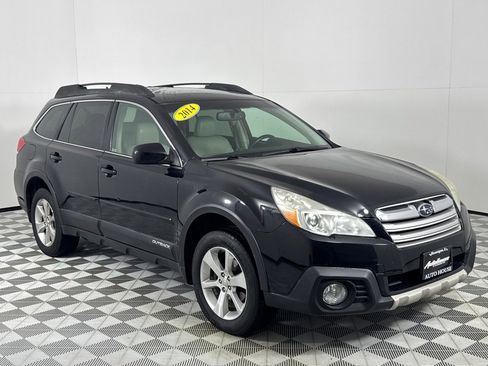 Used 2014 Subaru Outback 2.5i Limited w/ Moonroof Package image 3