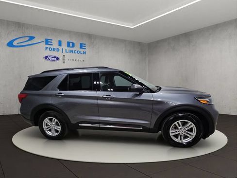 Certified 2022 Ford Explorer XLT AWD/4WD image 7