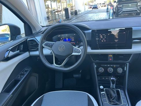 New 2026 Volkswagen Taos S image 9