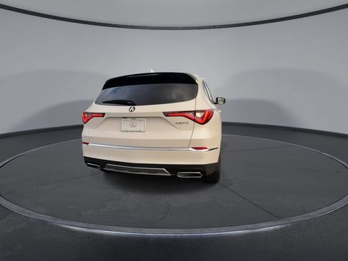 Used 2025 Acura MDX FWD w/ Technology Package image 8