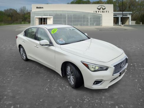Certified 2023 INFINITI Q50 Luxe w/ Cargo Package image 2