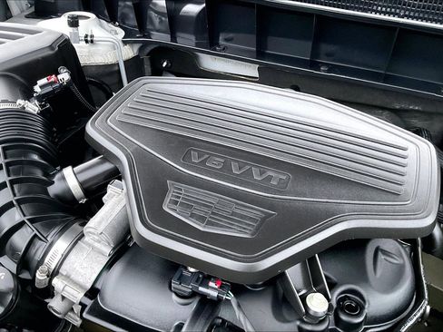 Used 2018 Cadillac XT5 Platinum image 29