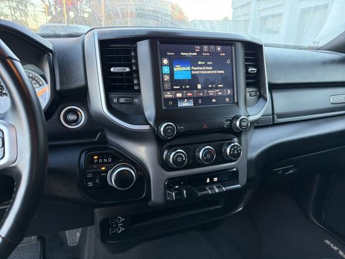 Used 2024 RAM 2500 Big Horn w/ Bed Utility Group image 29