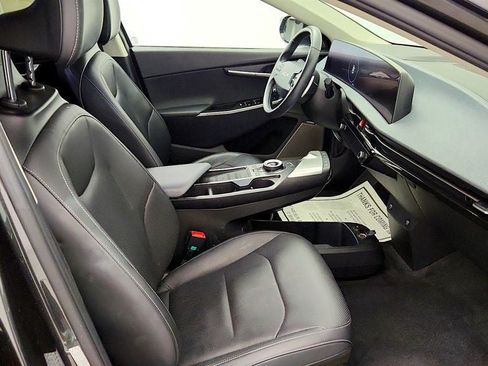 Used 2022 Kia EV6 Wind RWD image 22