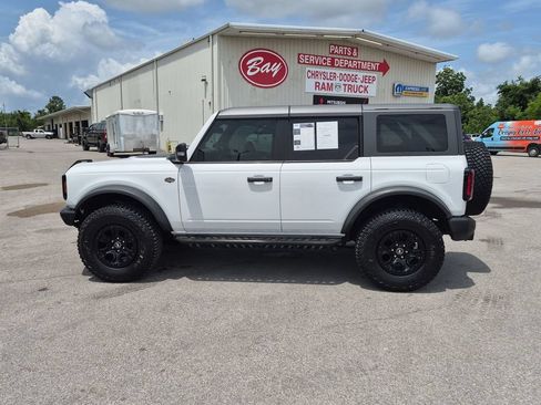 Used 2024 Ford Bronco Wildtrak AWD/4WD image 9