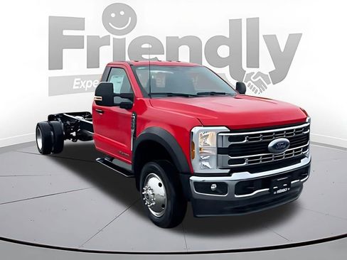 New 2025 Ford F550 4x4 Regular Cab Super Duty image 3