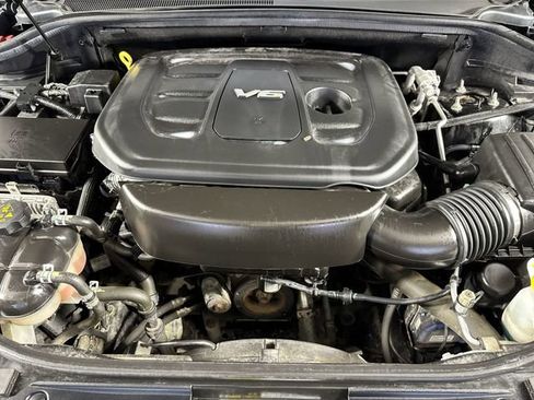 Used 2018 Jeep Grand Cherokee Limited w/ Luxury Group II image 27