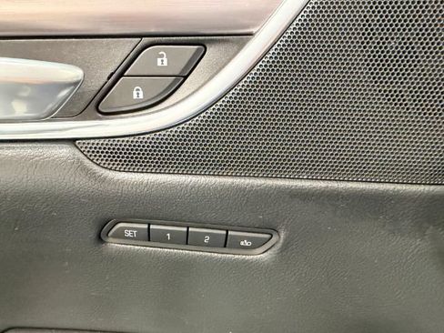 Used 2018 Cadillac XT5 Luxury AWD/4WD image 21