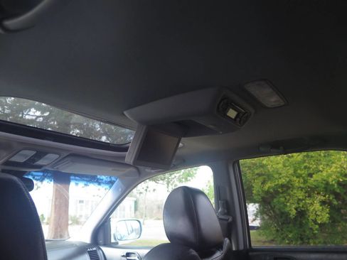 Used 2004 Acura MDX Touring image 13