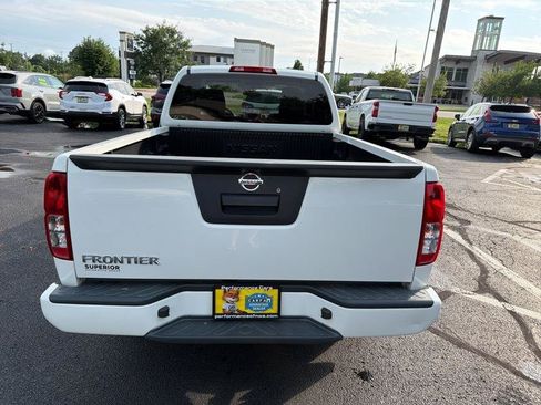Used 2018 Nissan Frontier S RWD image 10