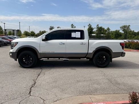 Used 2020 Nissan Titan Platinum Reserve w/ Protection Package 2 AWD/4WD image 4