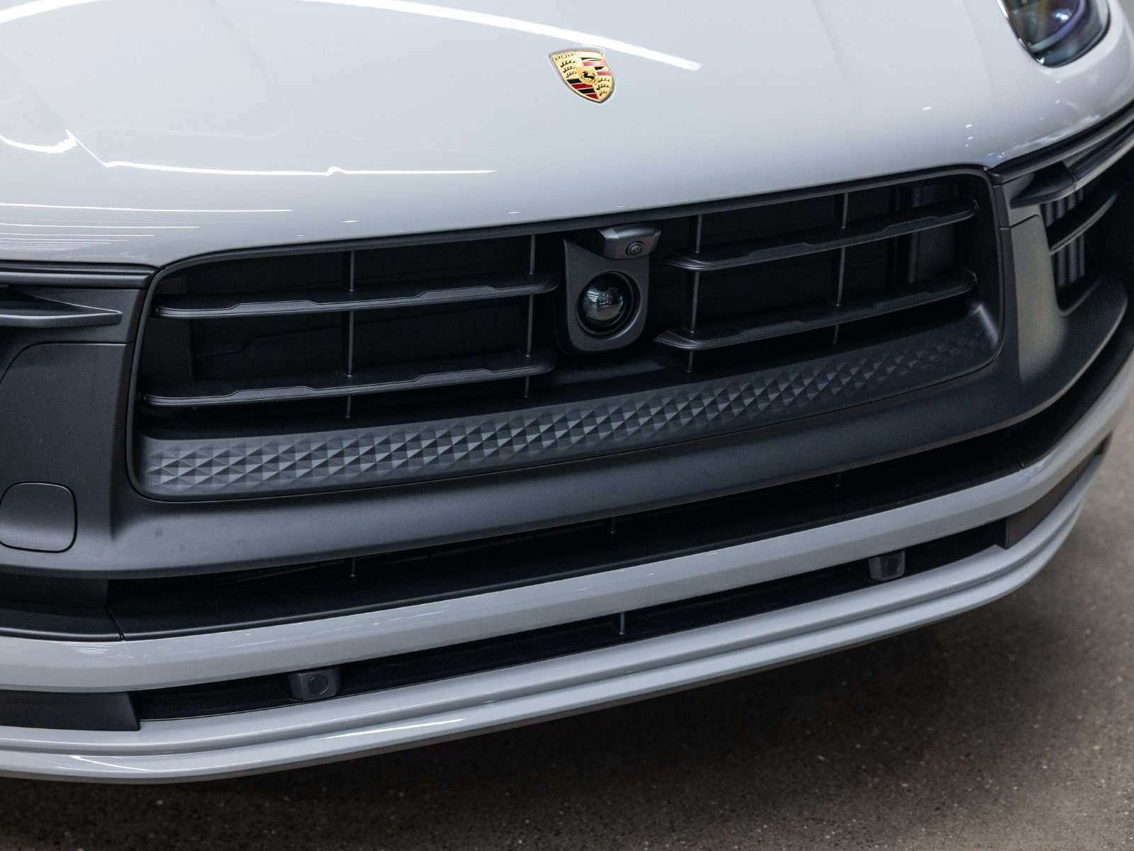 Certified 2026 Porsche Macan GTS AWD/4WD image 47