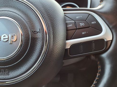 Used 2020 Jeep Compass Limited image 8