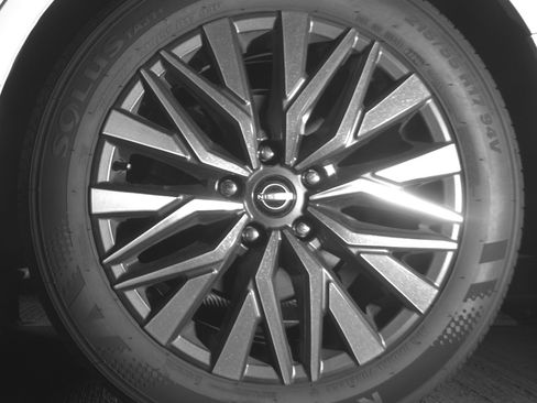 Used 2025 Nissan Altima 2.5 SV FWD image 14