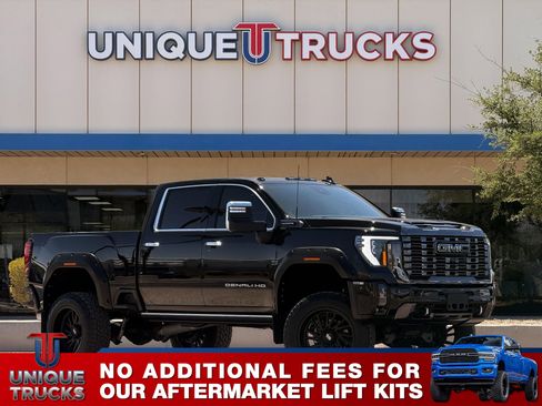 Used 2024 GMC Sierra 2500 Denali Ultimate w/ Max Trailering Package AWD/4WD image 1