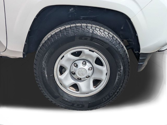 Used 2023 Toyota Tacoma SR RWD image 11