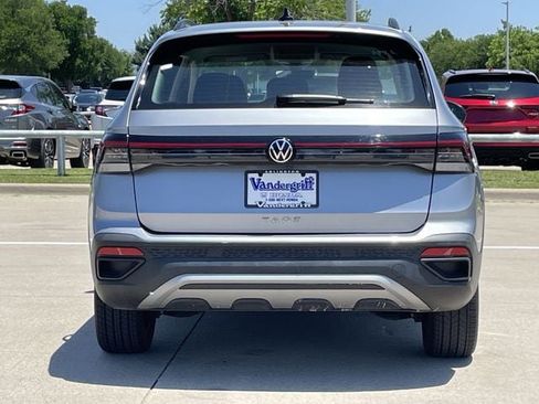Used 2025 Volkswagen Taos S FWD image 5