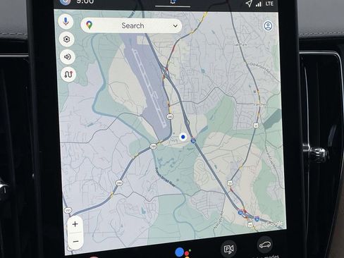 New 2026 Volvo XC60 B5 Ultra w/ Protection Package Premier image 15