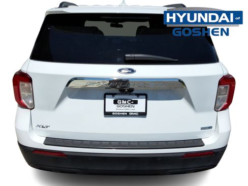Used 2020 Ford Explorer XLT AWD/4WD image 7