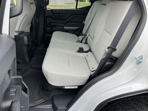 New 2026 Toyota 4Runner SR5 image 10